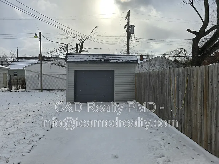 16404 Lotus Dr — Photo 13