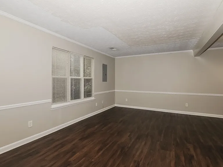 8194 Canyon Forge Dr — Photo 4