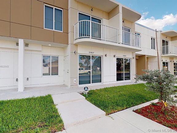 3rd image of 25837 SW 139th Ct #0