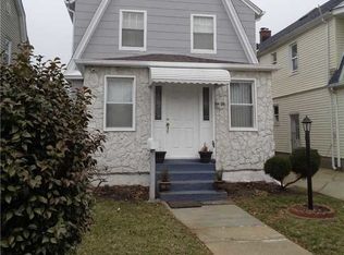 9406 215th St, Queens Village, NY 11428