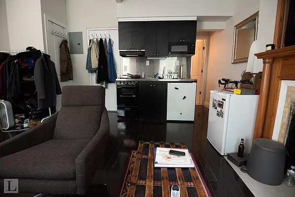 Rented by Living New York | media 18