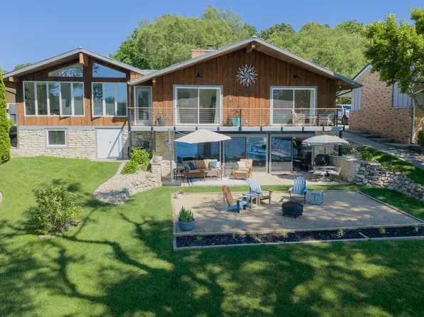 71210 Indiana Lake Dr, Union, MI 49130