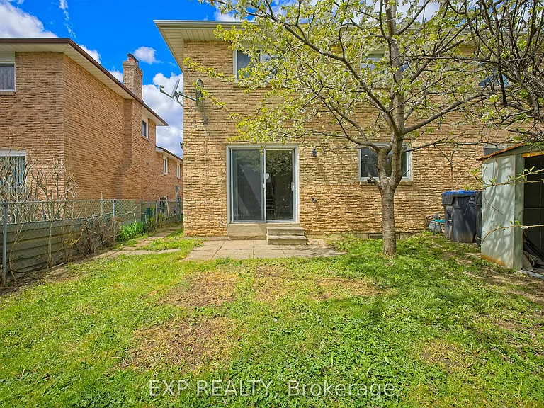 4 Fallway Rd #UPPER — Photo 30