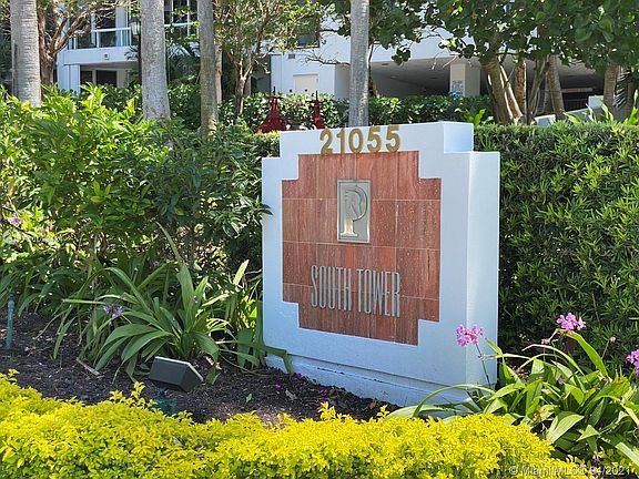 2nd image of 21055 NE Yacht Club Dr #1510