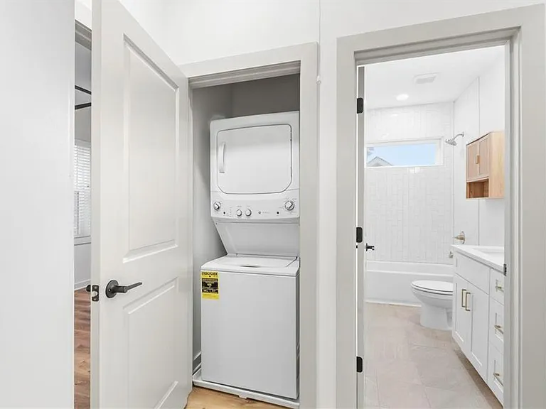 128 Hilltop Dr SW — Photo 21