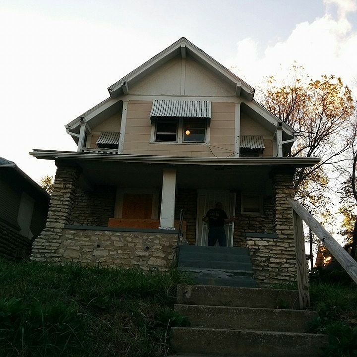 1st image of 3642 Prospect Ave