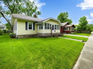 180 Manor Ave, Elkhart, IN 46516
