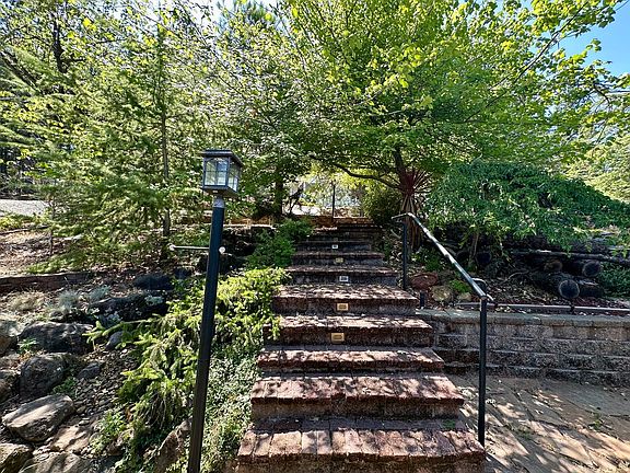 4th image of 12039 Alta Sierra Dr
