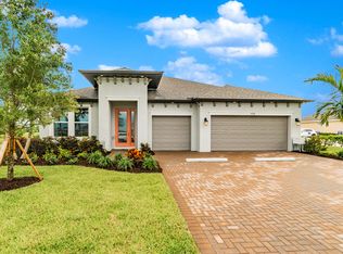 5918 Trevesta Pl, Palmetto, FL 34221