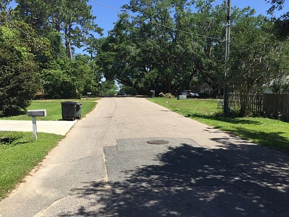 5th image of 1318 Idlewild Dr