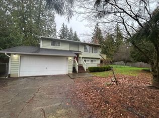 5952 Longdin Rd, Ferndale, WA 98248