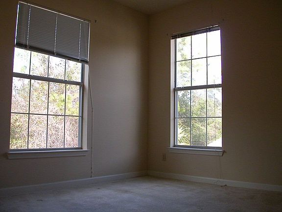 5th image of 1600 Long Grove Dr Unit 1528