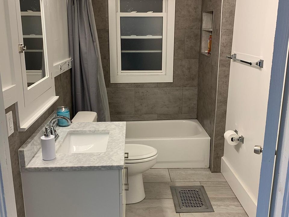 Clean & Stylish bath