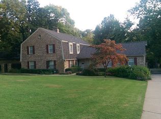 2512 E 69th St S, Tulsa, OK 74136