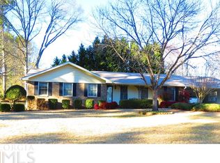 2030 Forest Dr, Fayetteville, GA 30214