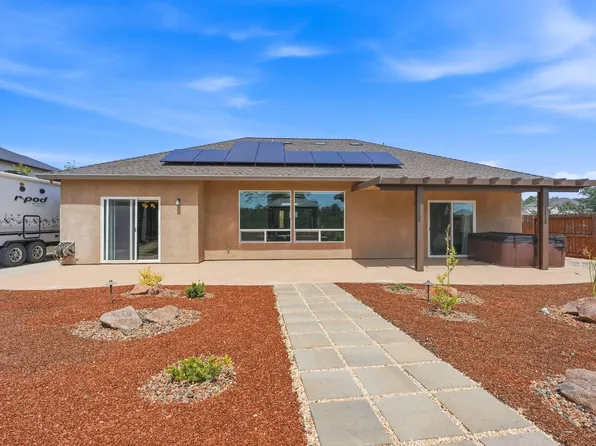 20223 Solomon Peak Dr, Anderson, CA 96007