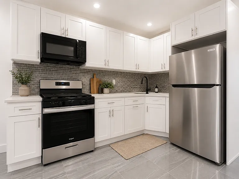 60-19 68th Rd #2B — Photo 4