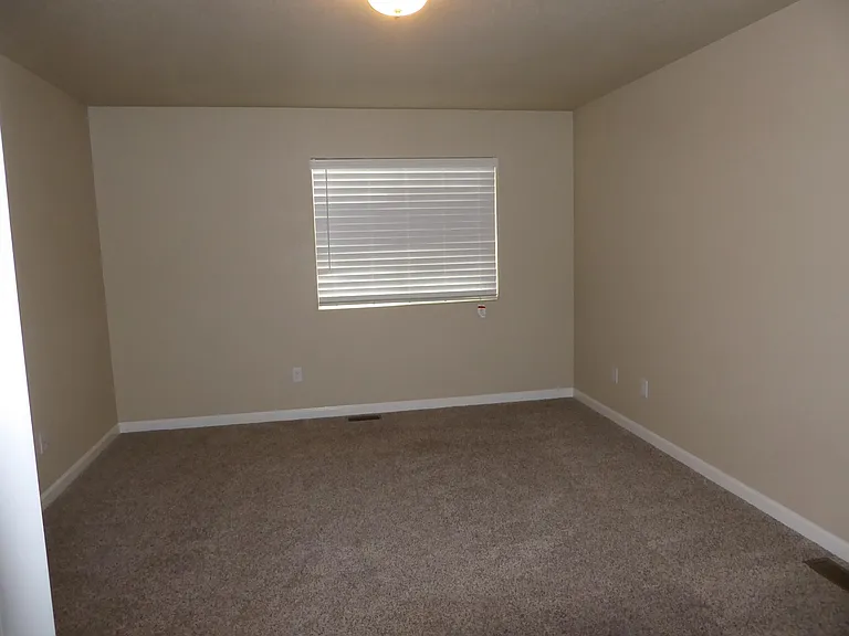 6592 Emerald Isle Hts — Photo 16