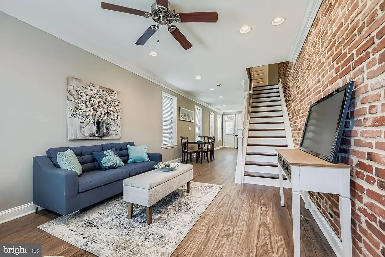 3 bed, 1638 sqft, $3,100 — Photo 4