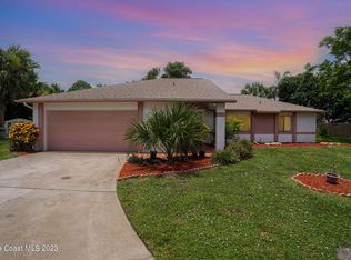 2385 Raintree Lake Cir, Merritt Island, FL 32953