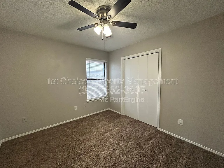 6320 Holiday Ln — Photo 19