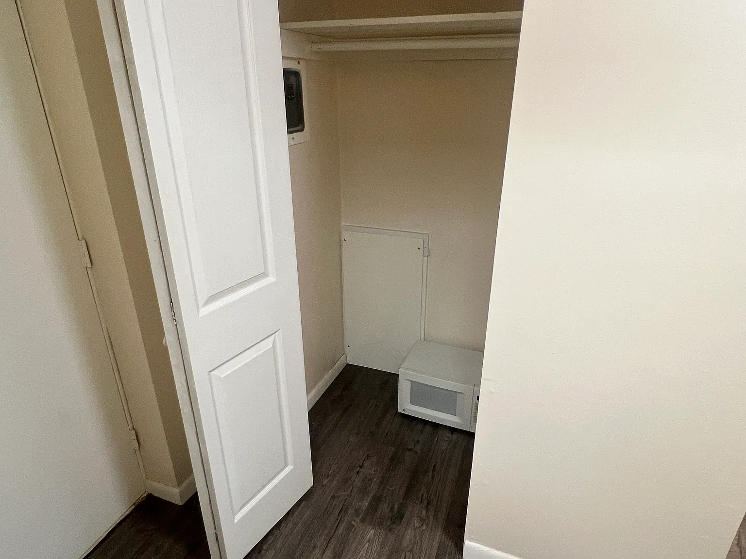 1 bed, $1,400 — Photo 3