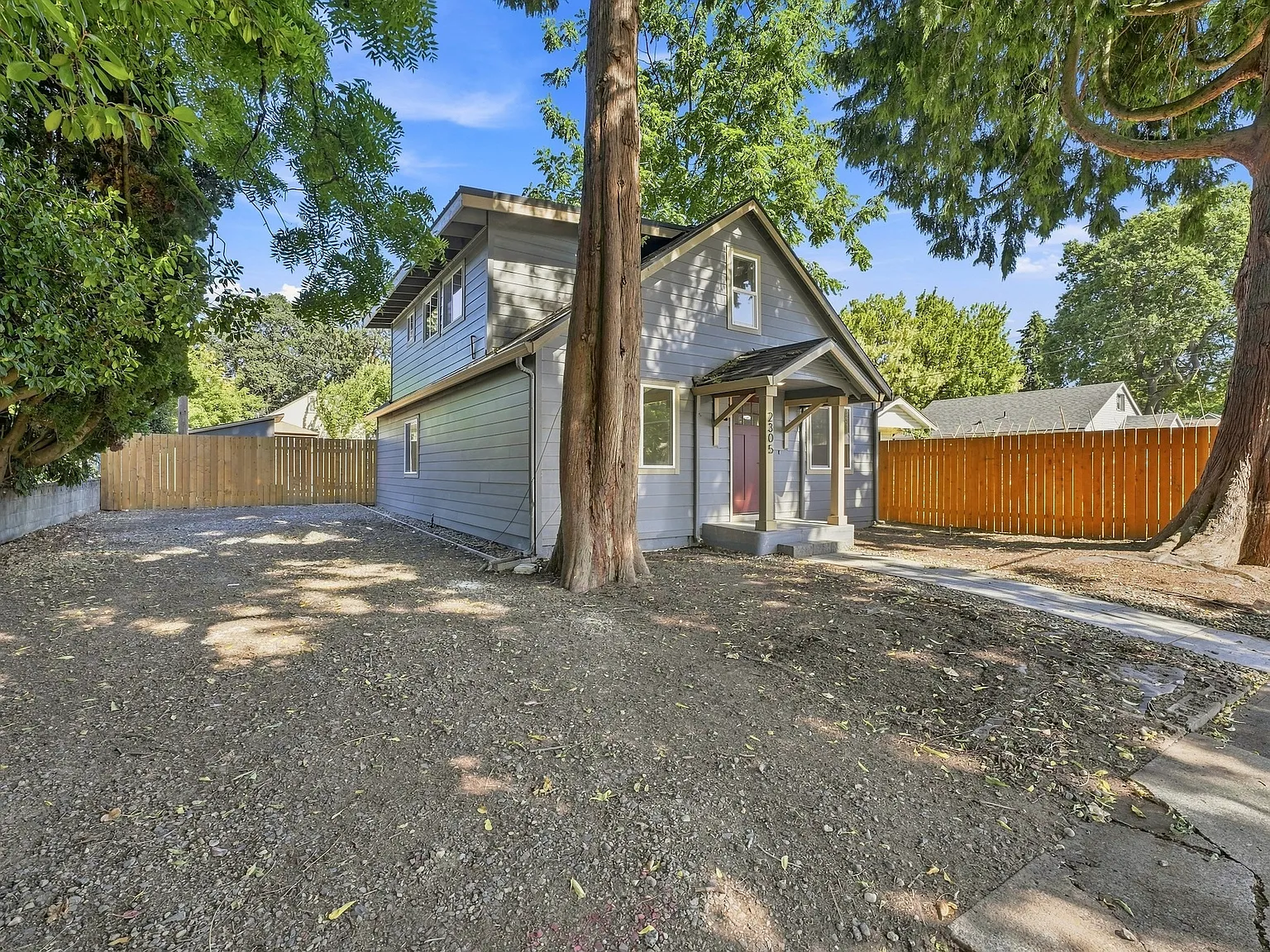 3 bed, 1900 sqft, $2,695 — Photo 3