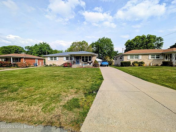 2nd image of 5524 Mariemont Rd