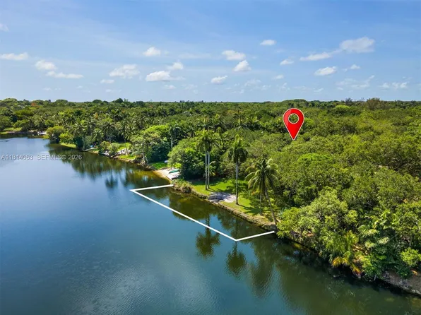 5355 Hammock Dr, Coral Gables, FL 33156