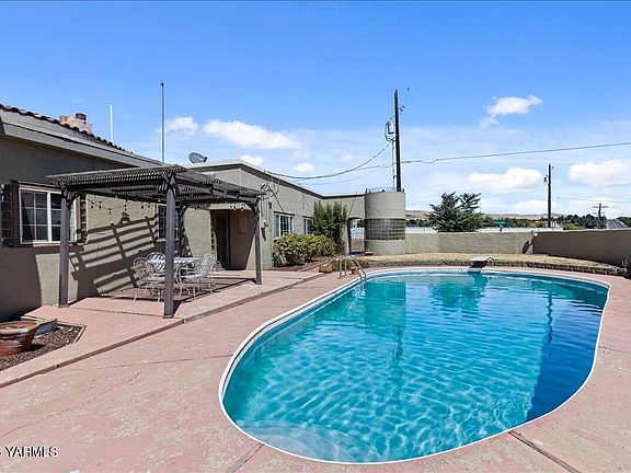 2nd image of 4503 Roza Hill Dr