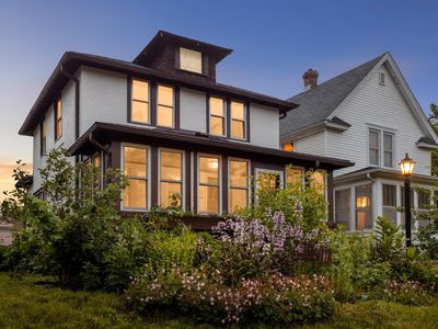 1202 Thomas Ave, Saint Paul, MN, 55104