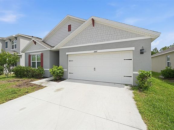 3rd image of 2647 House Finch Rd