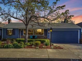 367 Oakview Dr, San Carlos, CA 94070