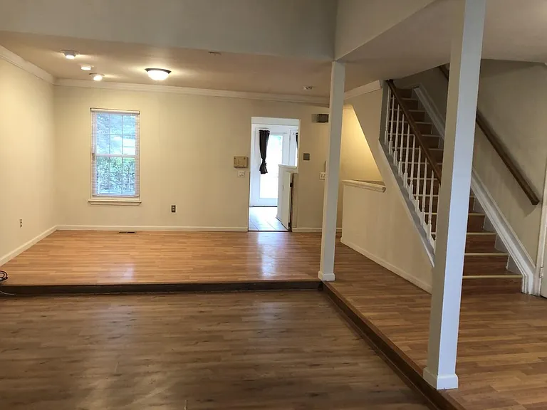 11230 Valley Bend Dr — Photo 20