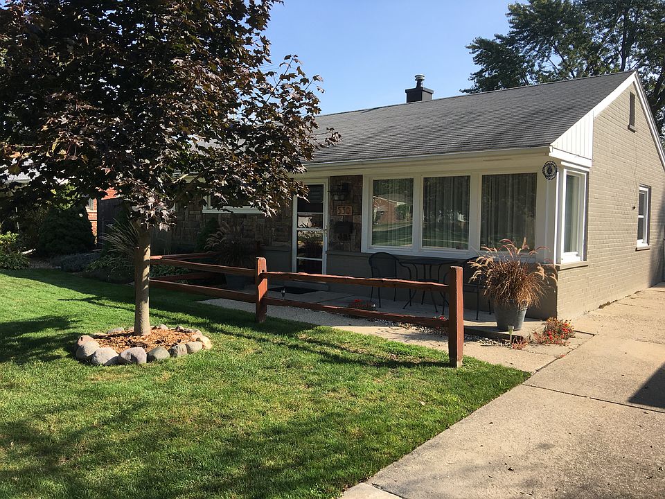 1st image of 530 Huntley Ave
