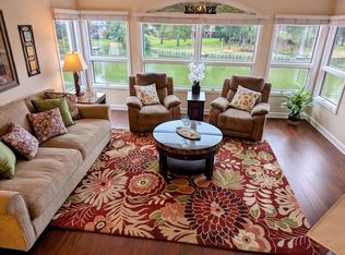 1056 Lake Way Dr, Niceville, FL 32578