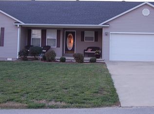 342 Murfield Dr, Poplar Bluff, MO 63901