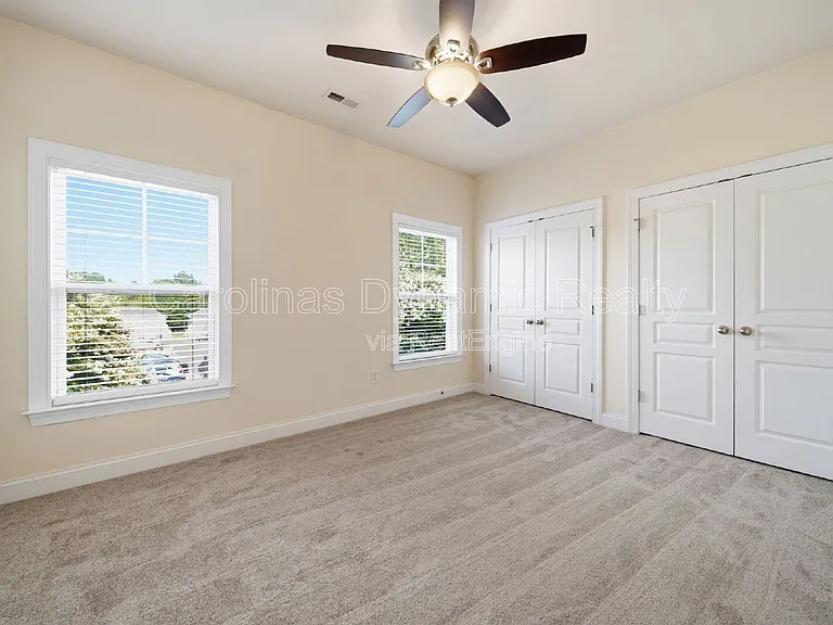 3405 Bidwell Ave — Photo 36
