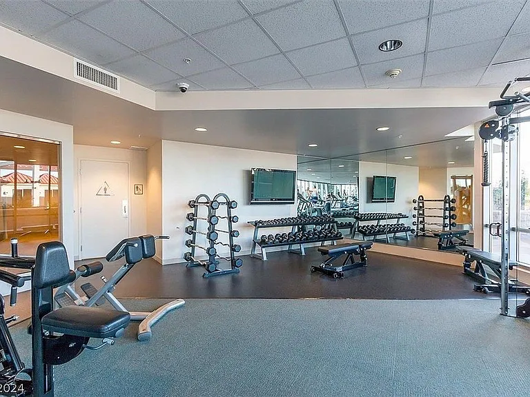 200 W Sahara Ave #1208 — Photo 25