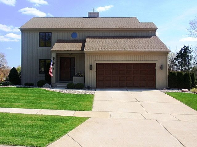 1st image of 3321 Summerhill Dr