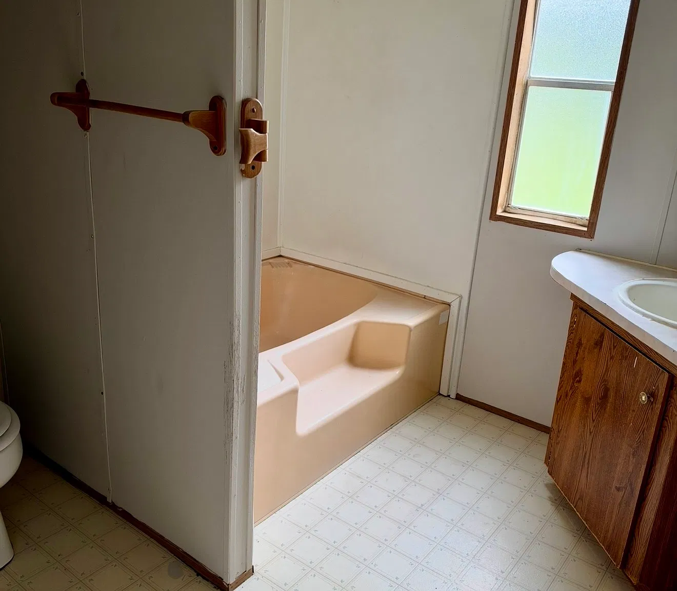 2 bed, 1216 sqft, $900 — Photo 4