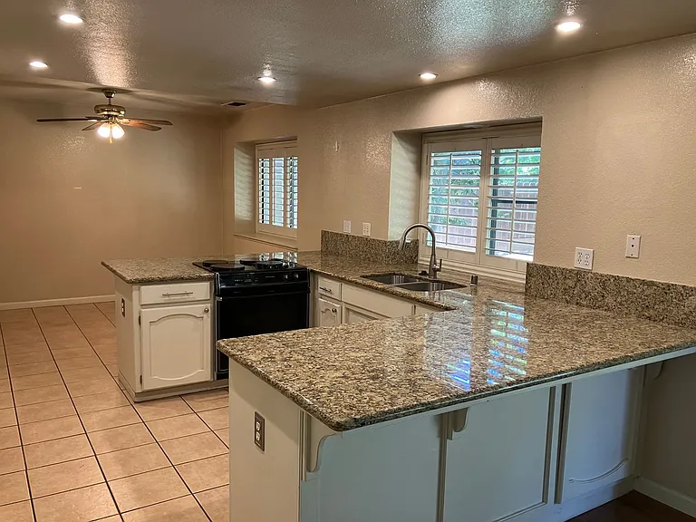 1717 Whippoorwill Ct — Photo 8