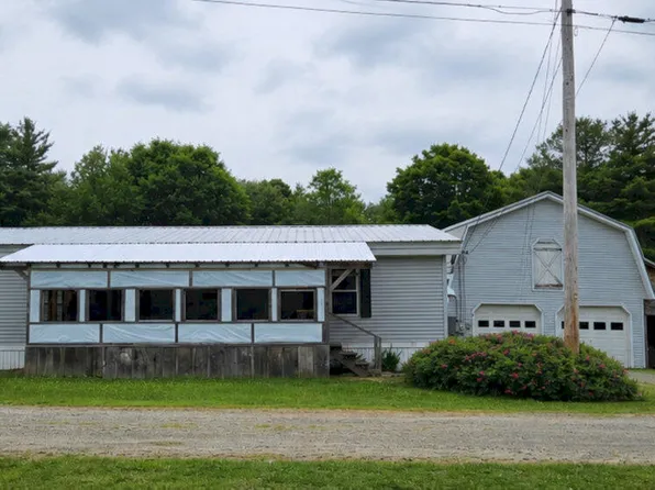 9 Swain Drive, Norridgewock, ME 04957