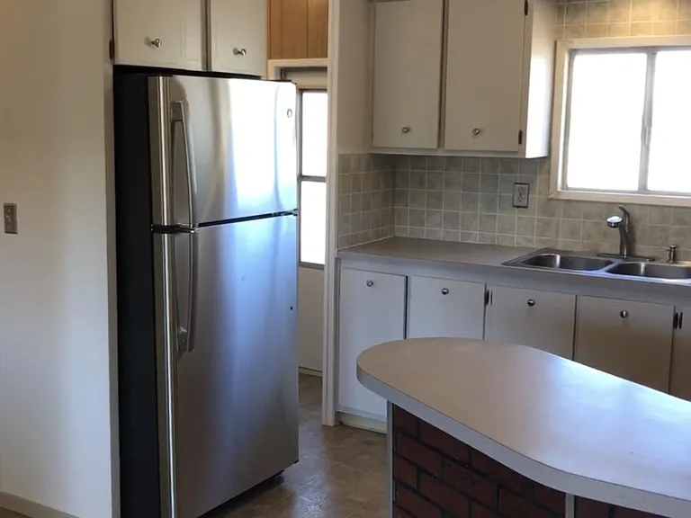 8750A New Ave — Photo 5