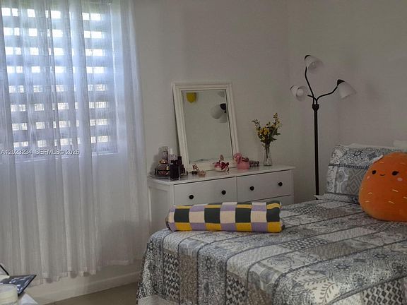 4th image of 6195 NW 186th St APT 106