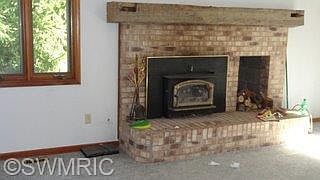 5th image of 9082 E 36th St