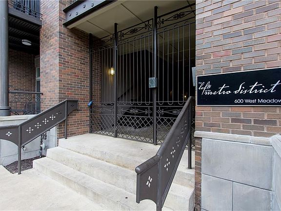 2nd image of 600 W Meadow St APT 103
