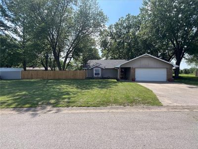 308 Caroline Dr, Frontenac, KS, 66763
