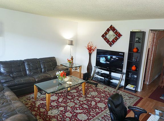 4th image of 10079 Linda Ln APT 1N