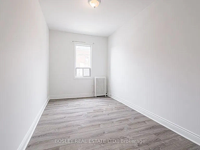 413 Crawford St — Photo 17